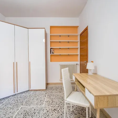 Luigi's Home, Cozy Metro San Paolo روما