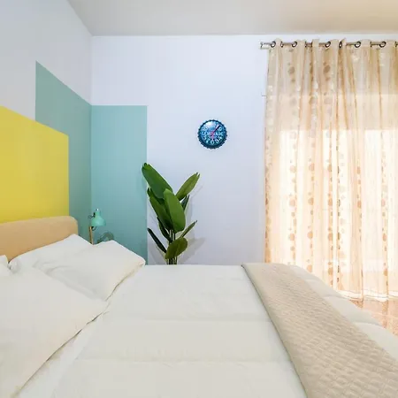 شقة Luigi's Home, Cozy Metro San Paolo